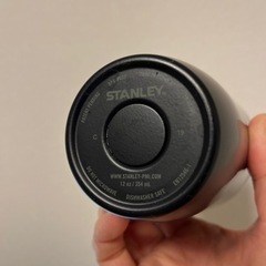 STANLEY スタンレー 炭酸・ビール使用可 真空グロウラー 1.9Lカップ2点付きの画像
