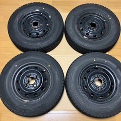 スバルサンバー　冬タイヤ 145/80R12 80/78N LT