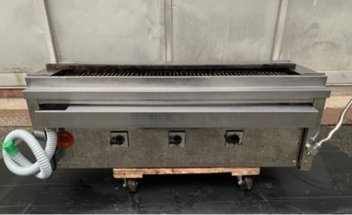 【動作確認済み】業務用 ヒゴグリラー 卓上型グリラー 3相200V 卓上タイプ W1060×D450×H365mm 炭火焼き 焼き鳥機 串焼き機 厨房機材 大阪