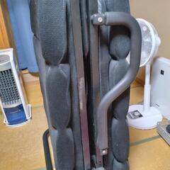 折り畳み式ベッドです。の画像