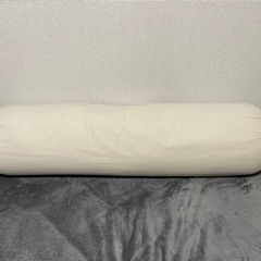決まりました: IKEA ロング枕 差し上げます