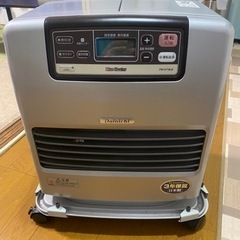 石油ファンヒーター＆灯油タンク、電動ポンプセットの画像