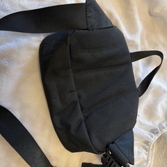 アディダス　adidas ウエストポーチの画像