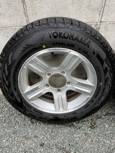 ジムニースタッドレス　値下げ今月迄