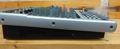 Behringer Xenyx X1622USB アナログミキサー まずまず美品