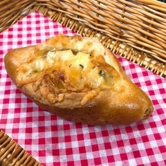 手ごねパン教室  ゴルゴンゾーラクッペ