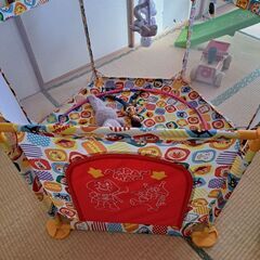 子供様サークル　複数傷あります。2月25日または、2月26日引き...