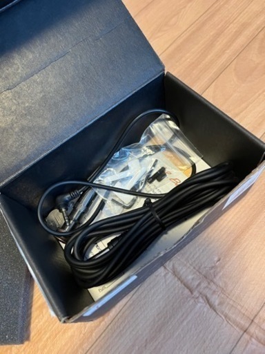 ★売却済み★【使用回数の少ない美品！】L.R.Baggs M80 アコギ用ピックアップ