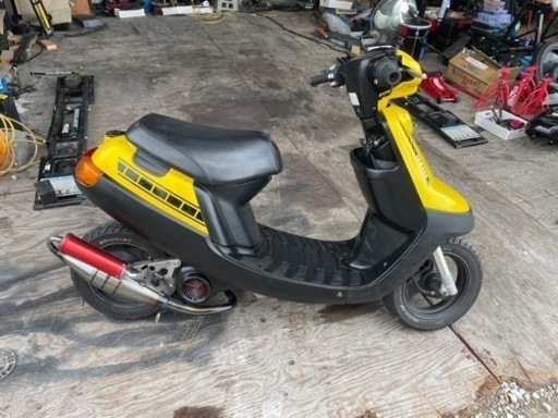 ヤマハ　アプリオ　4LV