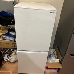 【値下げ美品】冷蔵庫　sharp 152L