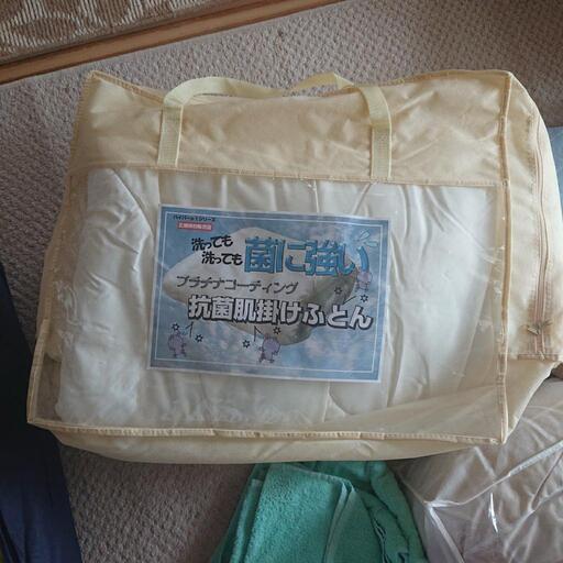 プラチナ抗菌肌掛け布団☆