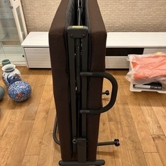 折りたたみシングルベッド