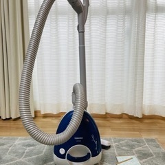 東芝　TOSHIBA 掃除機