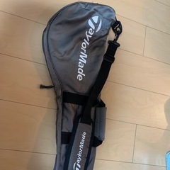 ゴルフ　クラブケース taylormadeの画像
