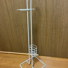 マキタ★コードレスクリーナースタンド★掃除機★充電機入れ付の画像