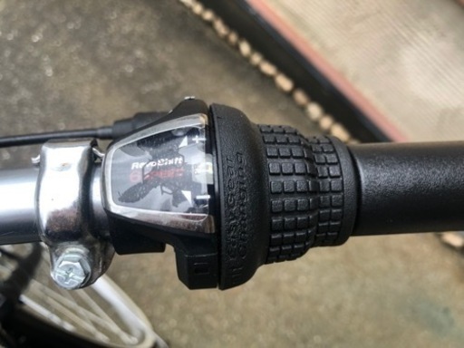 自転車　変速6段！新品同様！