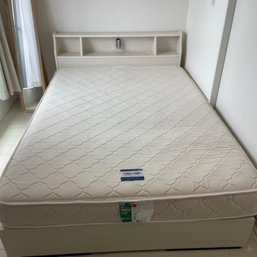 【良品！】マットレス付きダブルベッド