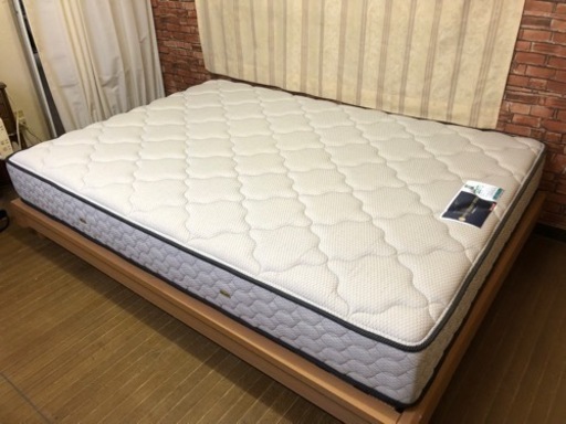 ?【送料無料」ダブルベッド マットレスセット