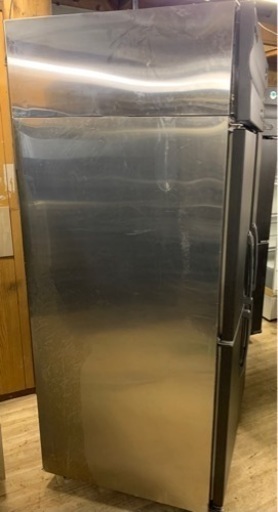 【動確済み】ホシザキ 業務用冷蔵庫 HR-90ML 木目調 単相 100V 厨房機材 厨房機器 店舗用品 縦型4枚扉 4ドア 大容量 支柱無し 大阪発