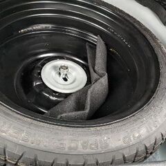 スペアタイヤ T125/70D16 96M 5穴の16インチの画像