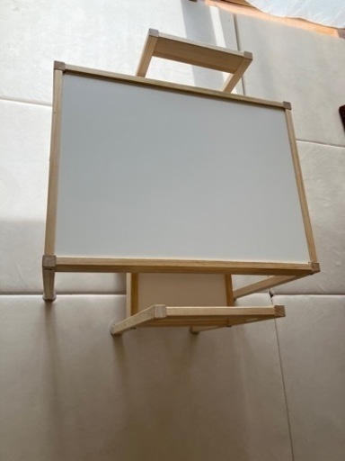 IKEA キッズテーブル