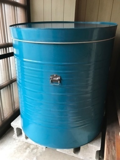 米穀貯蔵缶