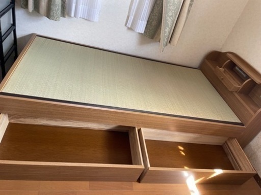 収納付きシングルベッド