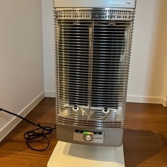 コロナ　遠赤外線ストーブの画像
