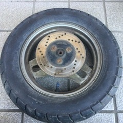 無料　バイクのタイヤ付きホイール　詳細不明