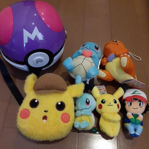 ポケモン　ぬいぐるみ、ケース、小物入れ