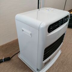 石油ファンヒーター（2021年：コロナ製）の画像