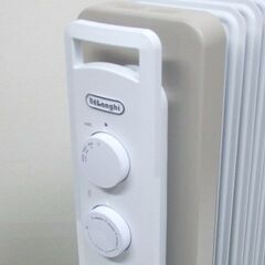 デロンギ ヴェルティカルド　オイルヒーター RHJ21F0812の画像