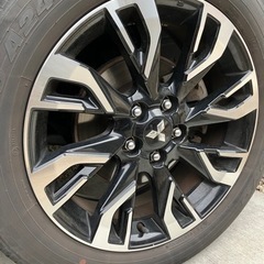 (値下)三菱純正　アウトランダー　ホイール４本　1台分　ナット付き　225/55R18の画像