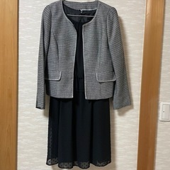 セレモニー ワンピース スーツ 11号の画像