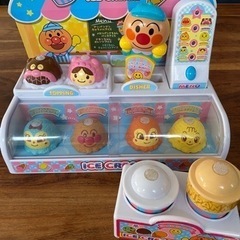 アンパンマ　アイスクリーム屋さん