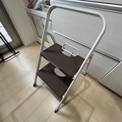 2段脚立　ニトリ