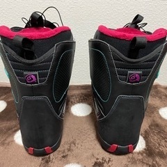 スノボブーツ23.5 レディースの画像