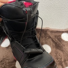 スノボブーツ23.5 レディースの画像