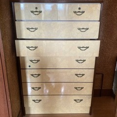 【常陸太田】木材にも❗️タンス、収納、学習机など差し上げます。の画像