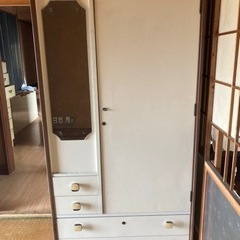 【常陸太田】木材にも❗️タンス、収納、学習机など差し上げます。