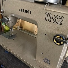 JUKI 職業用厚物ミシン/頭部のみ　