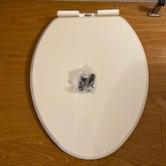 【新品】便座(ウォシュレット、ウォームレット無し)の画像