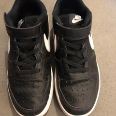 NIKE22cm スニーカーブラック