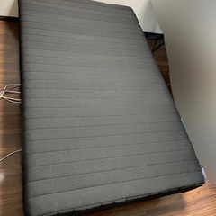 【無料】ベッド（足付きマットレス）【セミダブル】