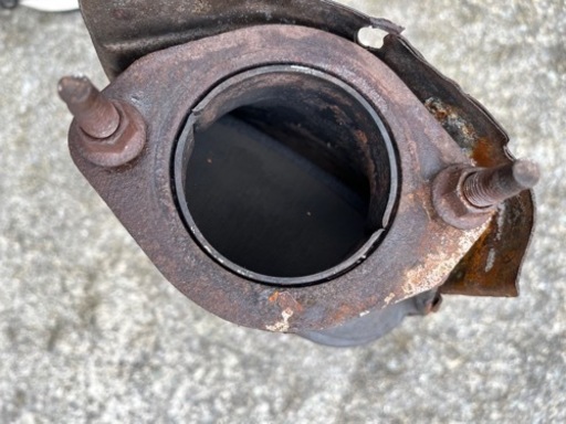 スカイライン　ER34 GT-T 純正触媒