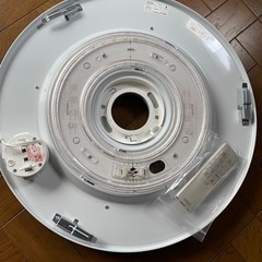 BH200870K コイズミ LED シーリング カバー割れあり