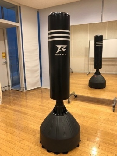 サンドバッグ　自立式