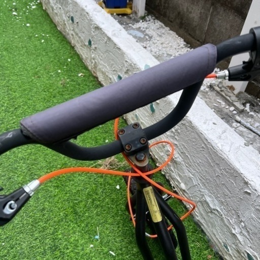キックボード　キックスケーター　スケボー　自転車　スクーター