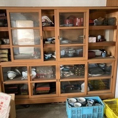 お皿、お椀、食器類たくさん！差し上げます。の画像