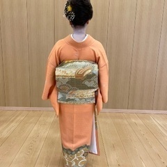 お着物のお着付けをさせていただきます。の画像